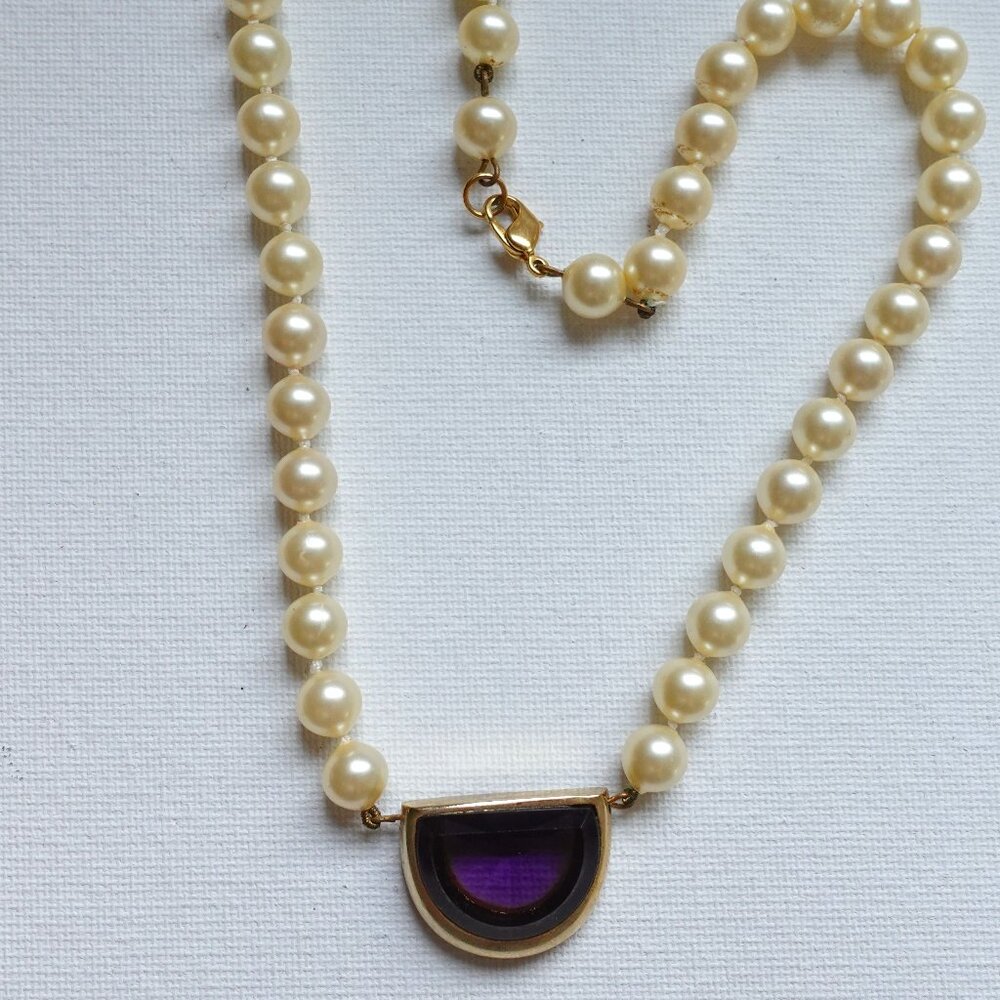 Vintage Faux Pearl Necklace with Purple Stone Accent